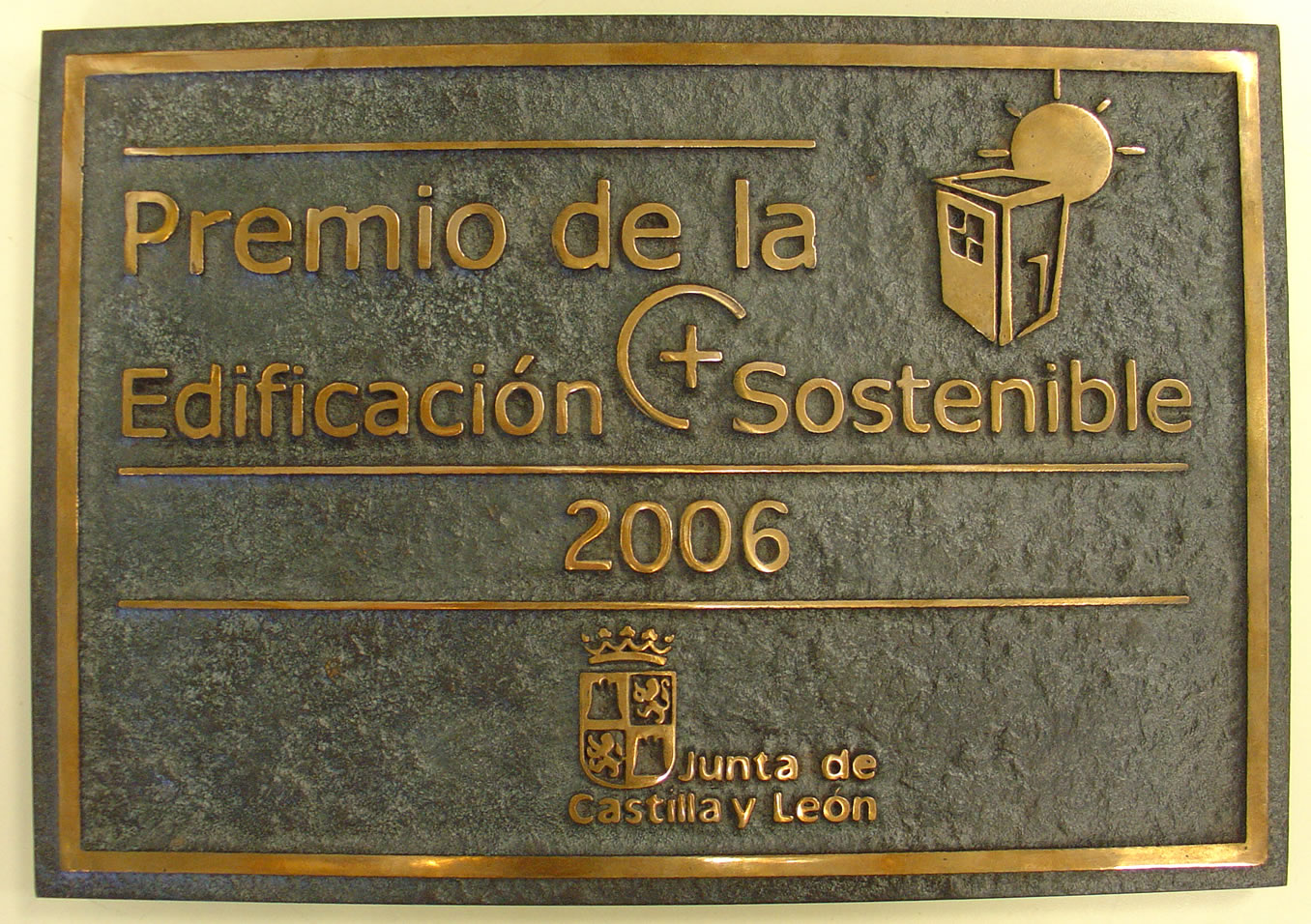 Placa conmemorativa del Premio 